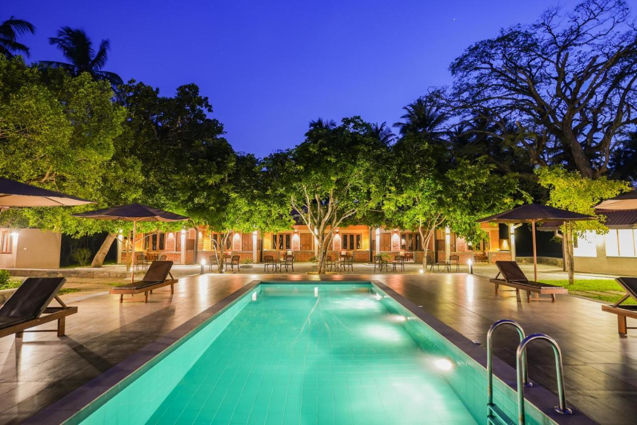 Malala Retreat Otel Hambantota Dış mekan fotoğraf