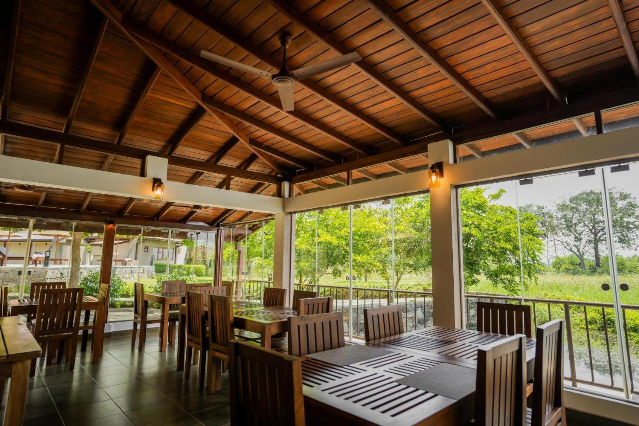 Malala Retreat Otel Hambantota Dış mekan fotoğraf