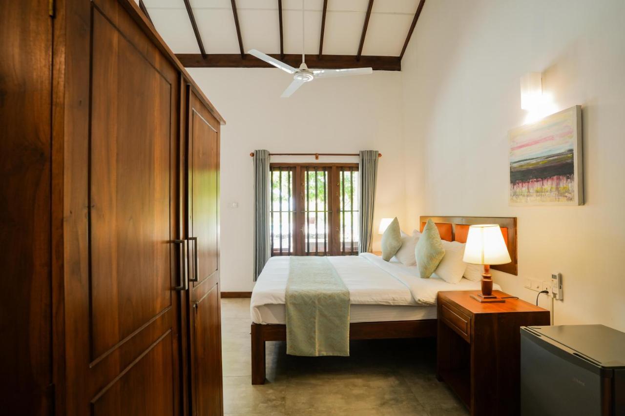 Malala Retreat Otel Hambantota Dış mekan fotoğraf