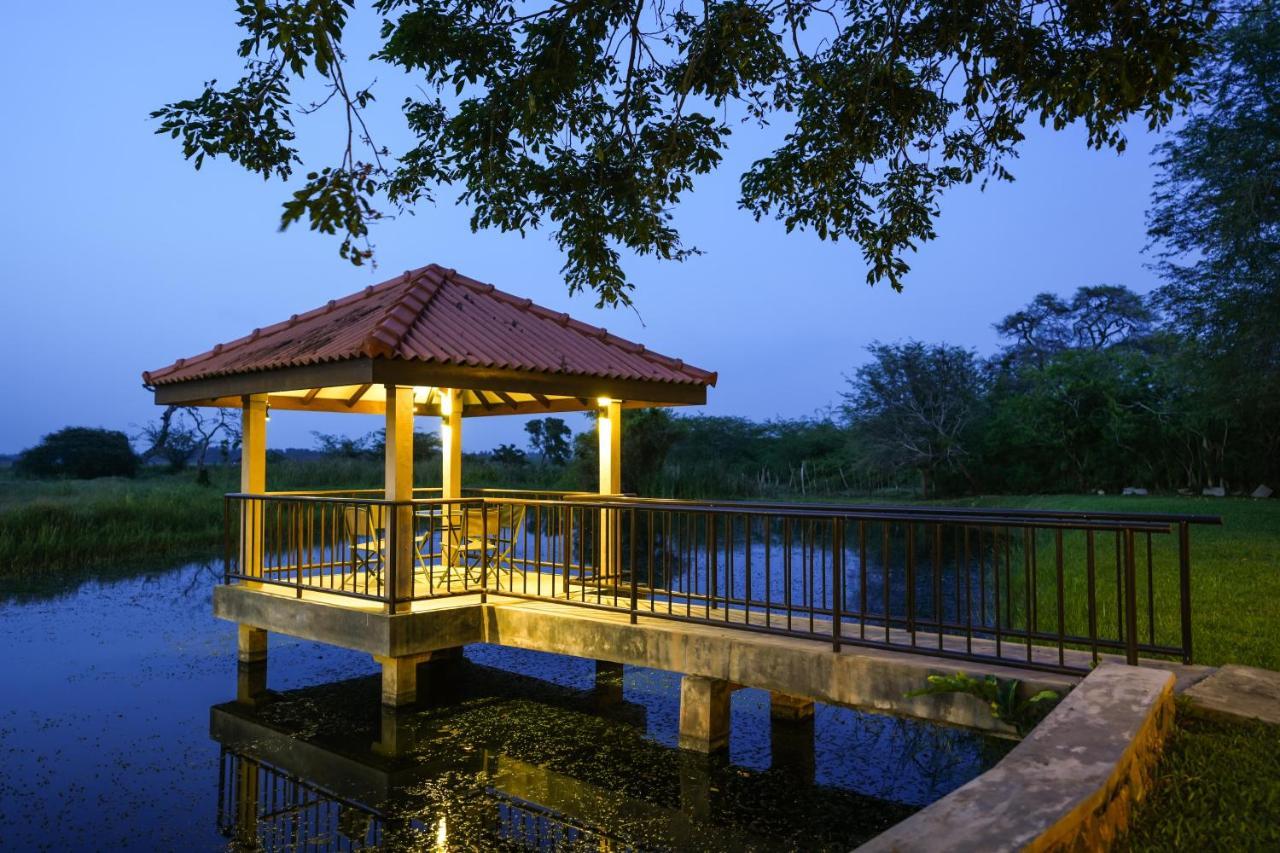 Malala Retreat Otel Hambantota Dış mekan fotoğraf